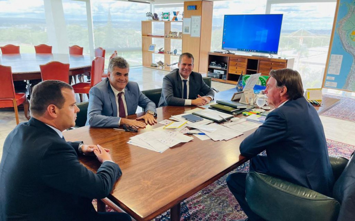 Washington Reis encontra Jair Bolsonaro, em Bras&iacute;lia