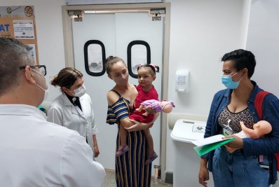Menina de 1 ano e 10 meses atacada por pitbull em Niterói recebe alta após 25 dias
