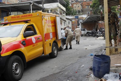 Anistia Internacional pede explicações sobre os oito mortos em operação na Vila Cruzeiro