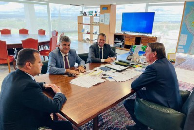 Washington Reis se encontra com presidente Jair Bolsonaro, em Brasília