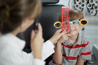 Miopia pode trazer sérios prejuízos para desempenho escolar nesta volta às aulas