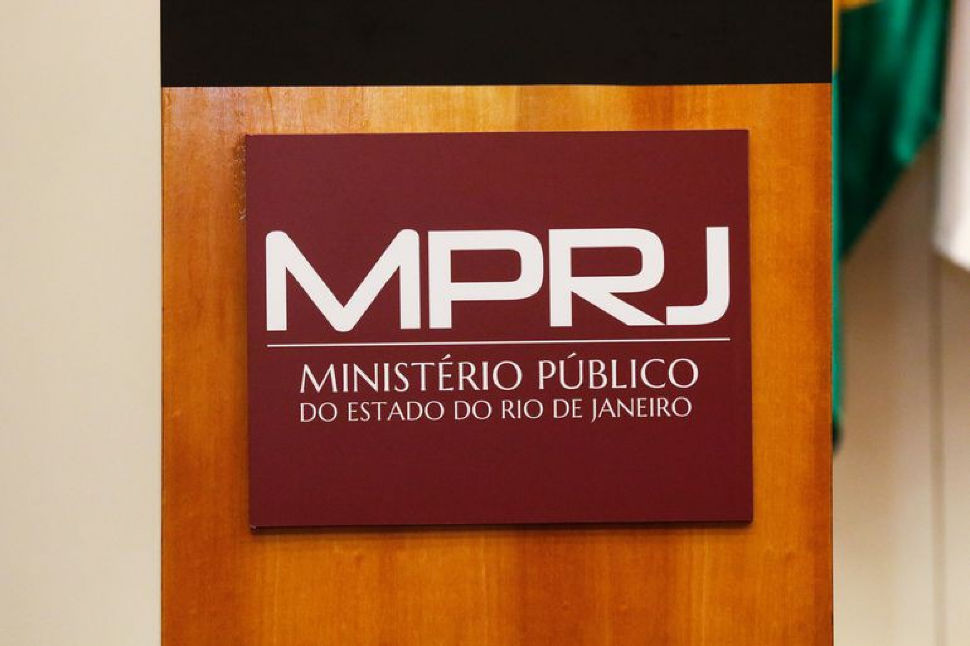 MPRJ Recebe Laudos Da Operação No Jacarezinho Da Secretaria De ...