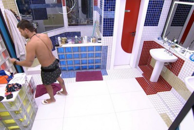 'BBB 22': Após não ser convidado para o almoço do anjo, Arthur Aguiar fica bolado e alfineta Pedro Scooby