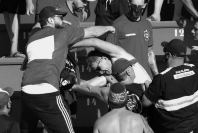 Com tatuagens nazistas, torcedor gera confusão e é expulso de partida do Estadual