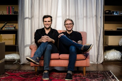 Herson Capri estreia ao lado de Leandro Luna peça sobre reconciliação familiar