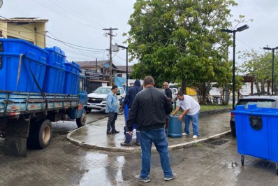 Búzios inicia instalação de contentores de lixo em várias ruas da cidade