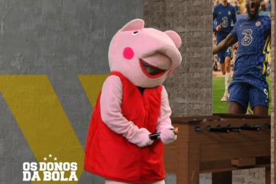 Neto aparece vestido de Peppa Pig após vice do Palmeiras no Mundial: '51 é pinga'