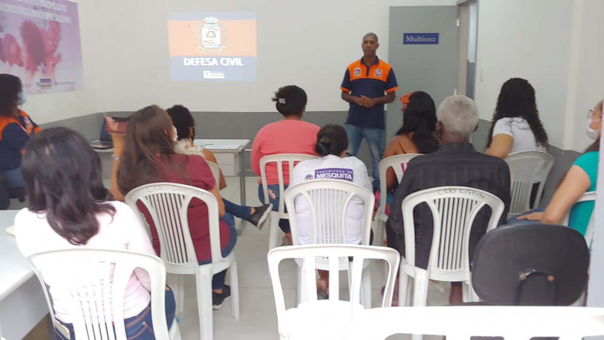 CRAS Chatuba recebe palestra de combate a princípio de incêndio  - Divulgação