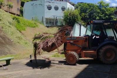 Prefeitura realiza ações de limpeza após chuvas da semana passada