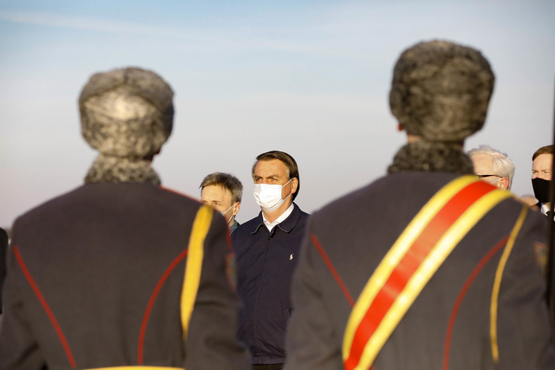 Bolsonaro no desembarque em Moscou para encontro com Putin  - Divulga&ccedil;&atilde;o/Pal&aacute;cio do Planalto