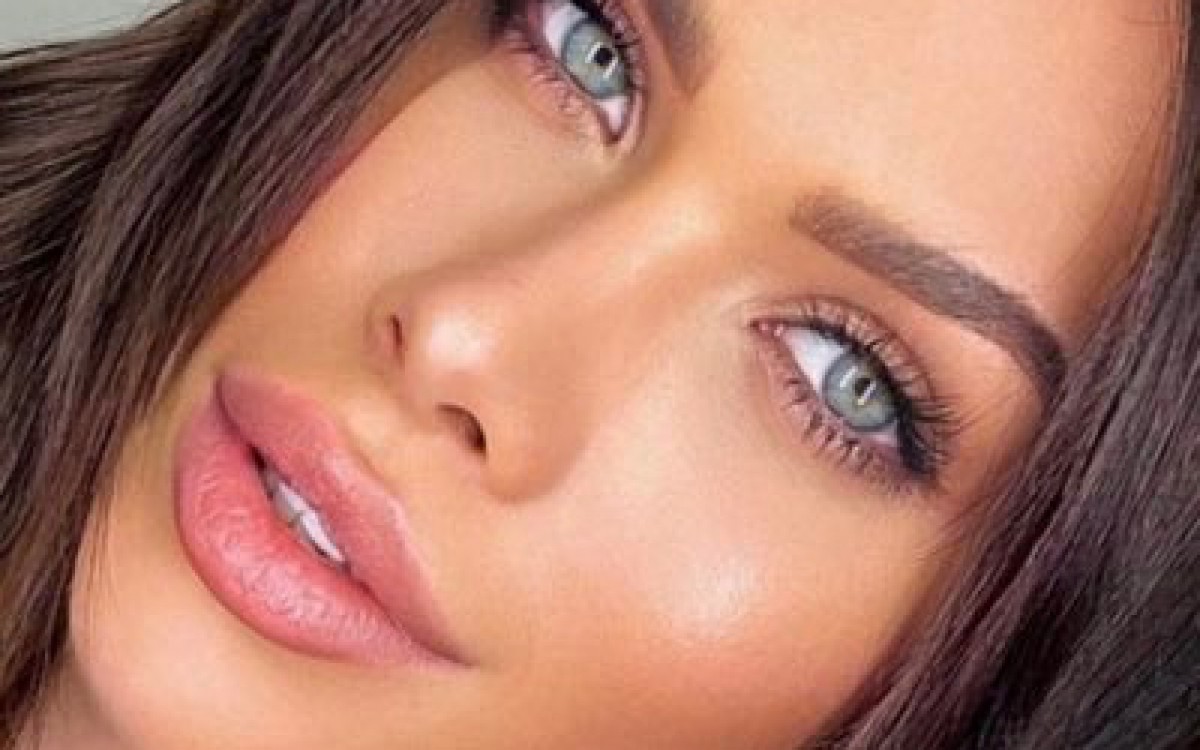 Fl&aacute;via Pavanelli