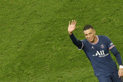 Mbappé recusou duas propostas do PSG, garante jornal