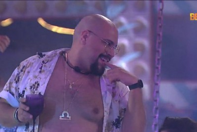 'BBB 22': Tiago Abravanel revela que se masturbou após ver Natália e Eliezer transando