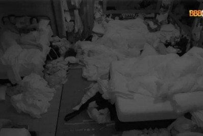 'BBB 22': Eliezer e Natália fazem sexo no quarto Grunge