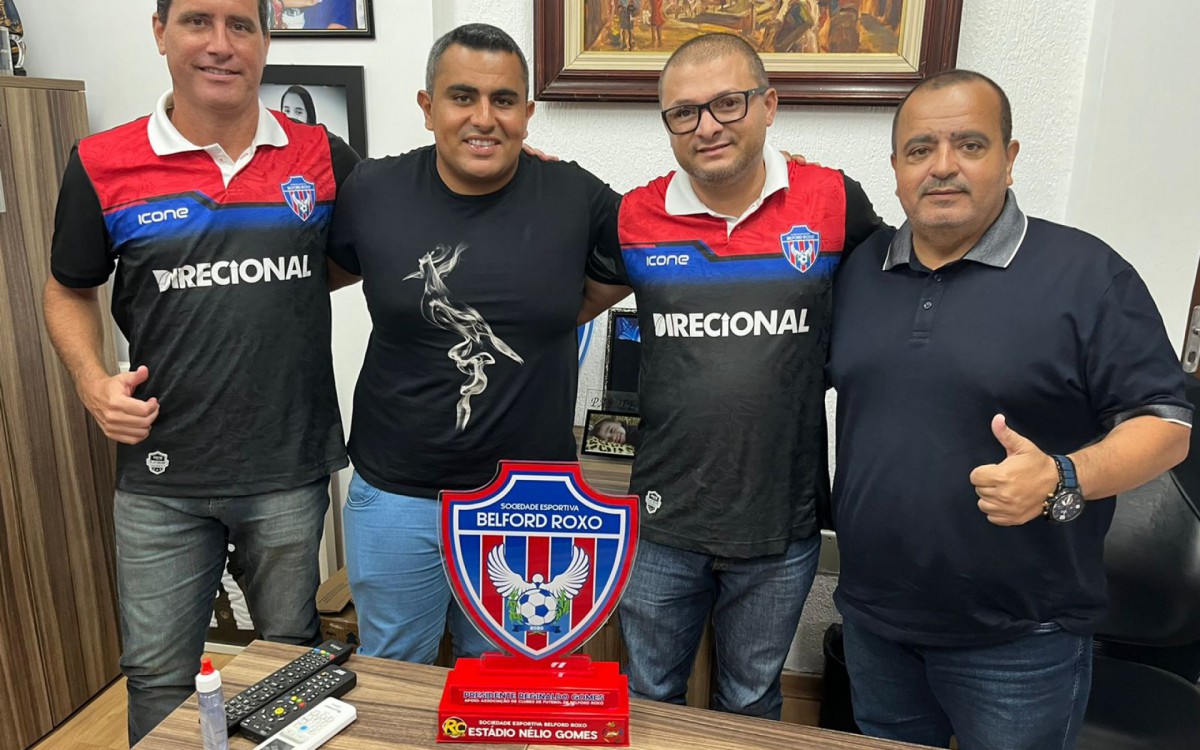 Cac&aacute;, Rodrigo, Ricardo e Reginaldo