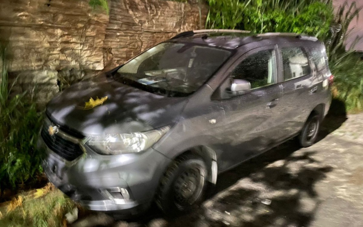 Veículo encontrado em casa utilizada como desmanche de carros - Divulgação