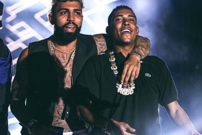 Mc Poze do Rodo anuncia que fará música com Gabigol