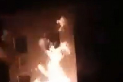 Vídeo: Incêndio provoca explosões em apartamento em São Gonçalo