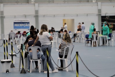 Soranz afirma que todos centros de testagem do Rio podem fechar no fim deste mês