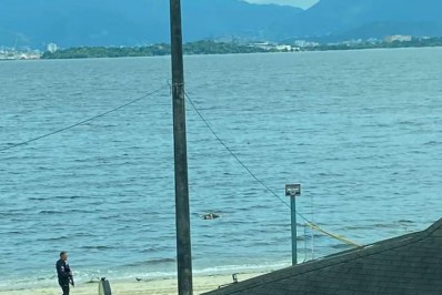 Corpo de homem é encontrado em praia na Ilha do Governador