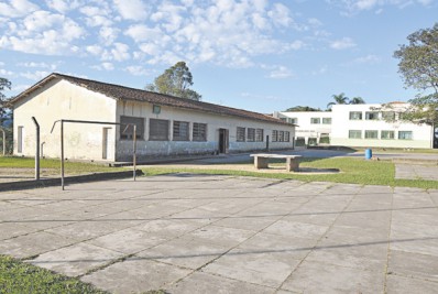 Furto em escola prejudica merenda escolar de quase 430 alunos