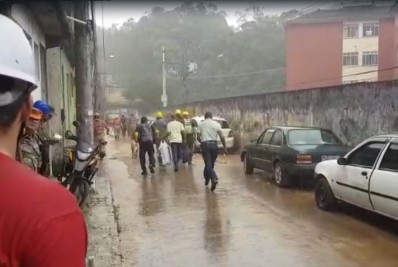 Defesa Civil aciona sirenes em 15 localidades de Petrópolis após chuva forte voltar a cair