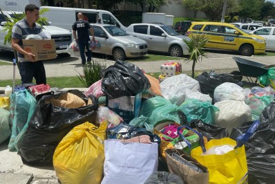 Voluntários da Prefeitura de Búzios continuam mobilizados na arrecadação de donativos para Petrópolis