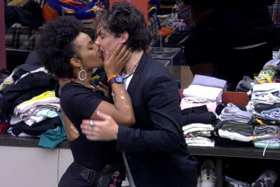 'BBB 22': Eliezer dispara sobre Natália: 'Não somos um casal'