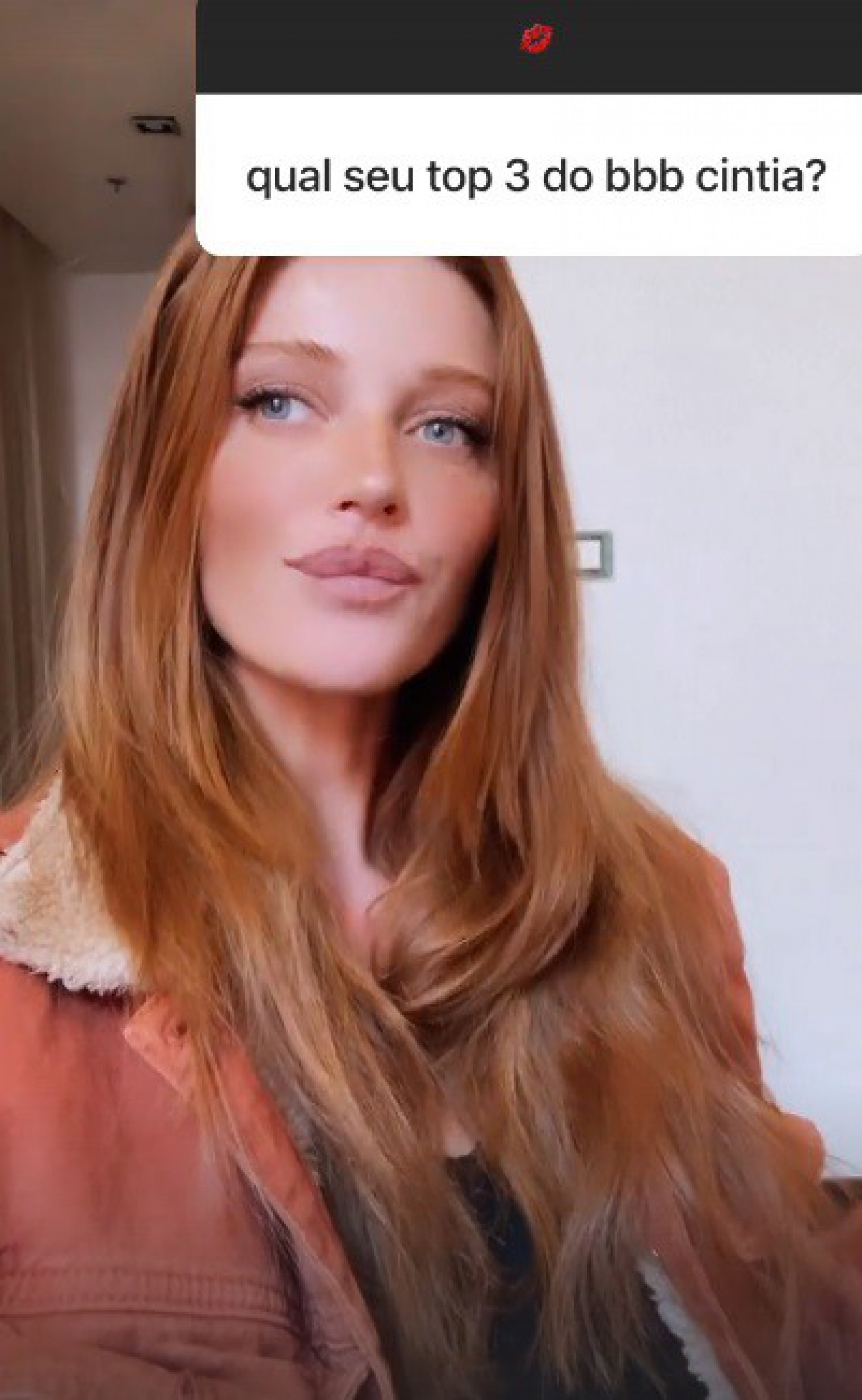 Cintia Dicker fala sobre participação do marido no 