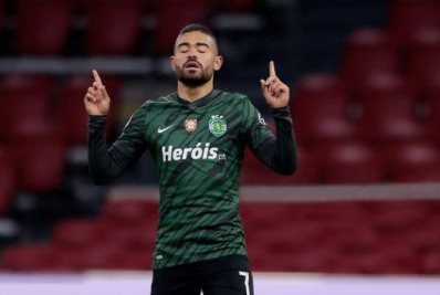 Flamengo e Botafogo disputam contratação de atacante de clube português