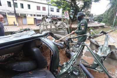 Pestalozzi de Niterói faz doação às vítimas da tragédia de Petrópolis