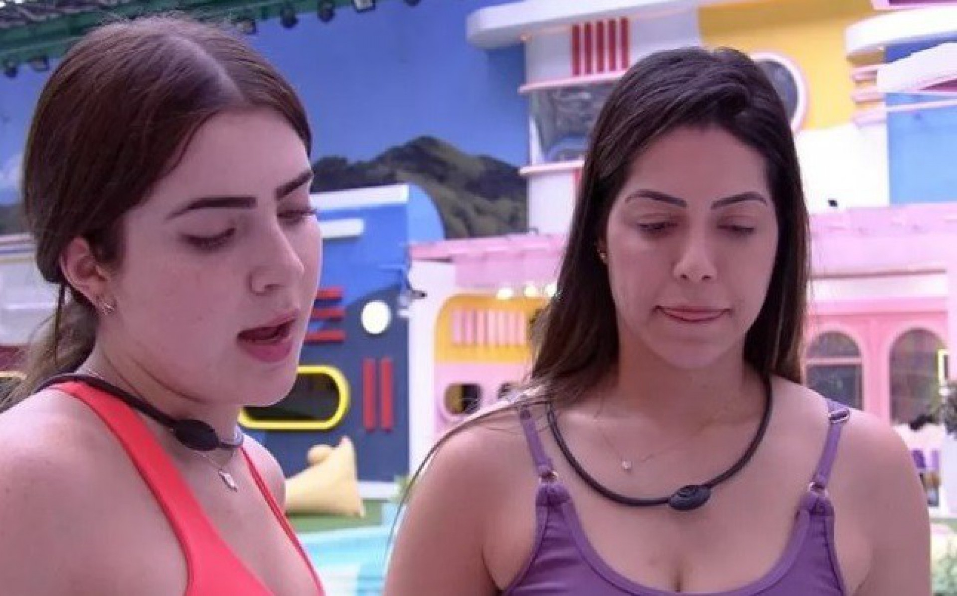 Laís ensina Jade Picon a usar máquina de lavar roupas  - Reprodução/Gshow