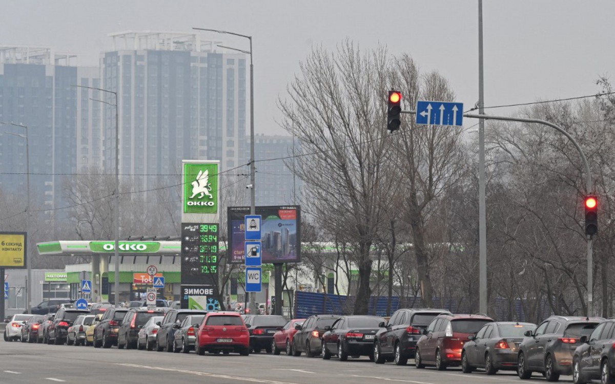 Capital da Ucr&acirc;nia ficou com congestionamento em diversos pontos 