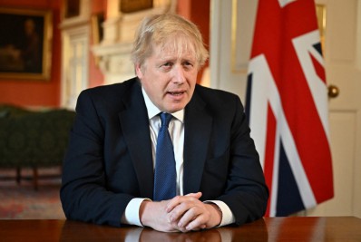 Johnson diz que anunciará estratégia britânica para oferta de energia