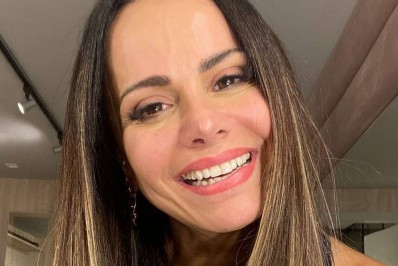 Grávida, Viviane Araújo mostra rotina de exercícios e aconselha fãs: 'Se movimente'