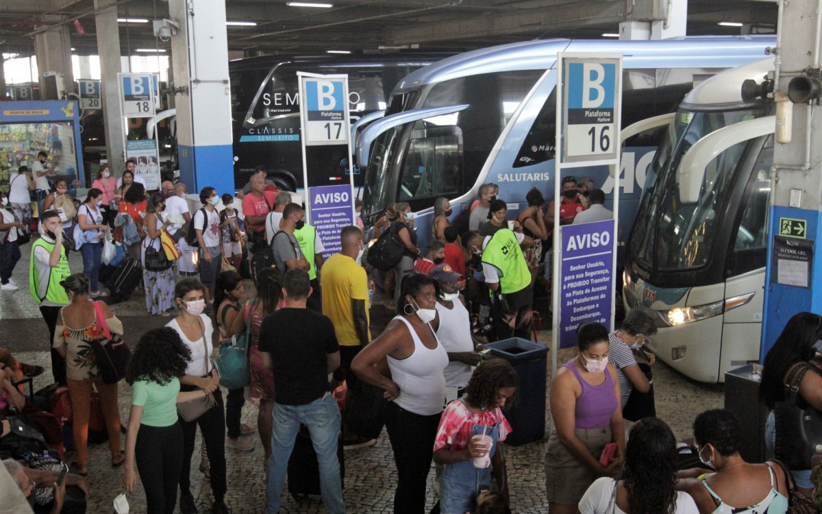 Rodoviaria Novo Rio feriado de Carnaval, nesta sexta (25).