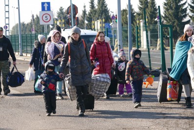 Número de refugiados em fuga da guerra na Ucrânia continua a aumentar