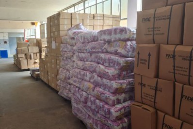 Petrópolis recebe doações de vários itens, enviados pela Prefeitura do Rio de Janeiro