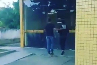 Polícia prende suspeita de ajudar a planejar assalto a comerciante aldeense