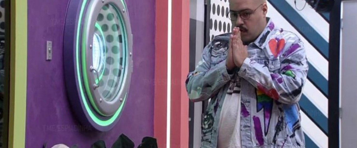 Tiago Abravanel em seus últimos momentos antes de desistir do 'BBB 22' - Reprodução/Globo