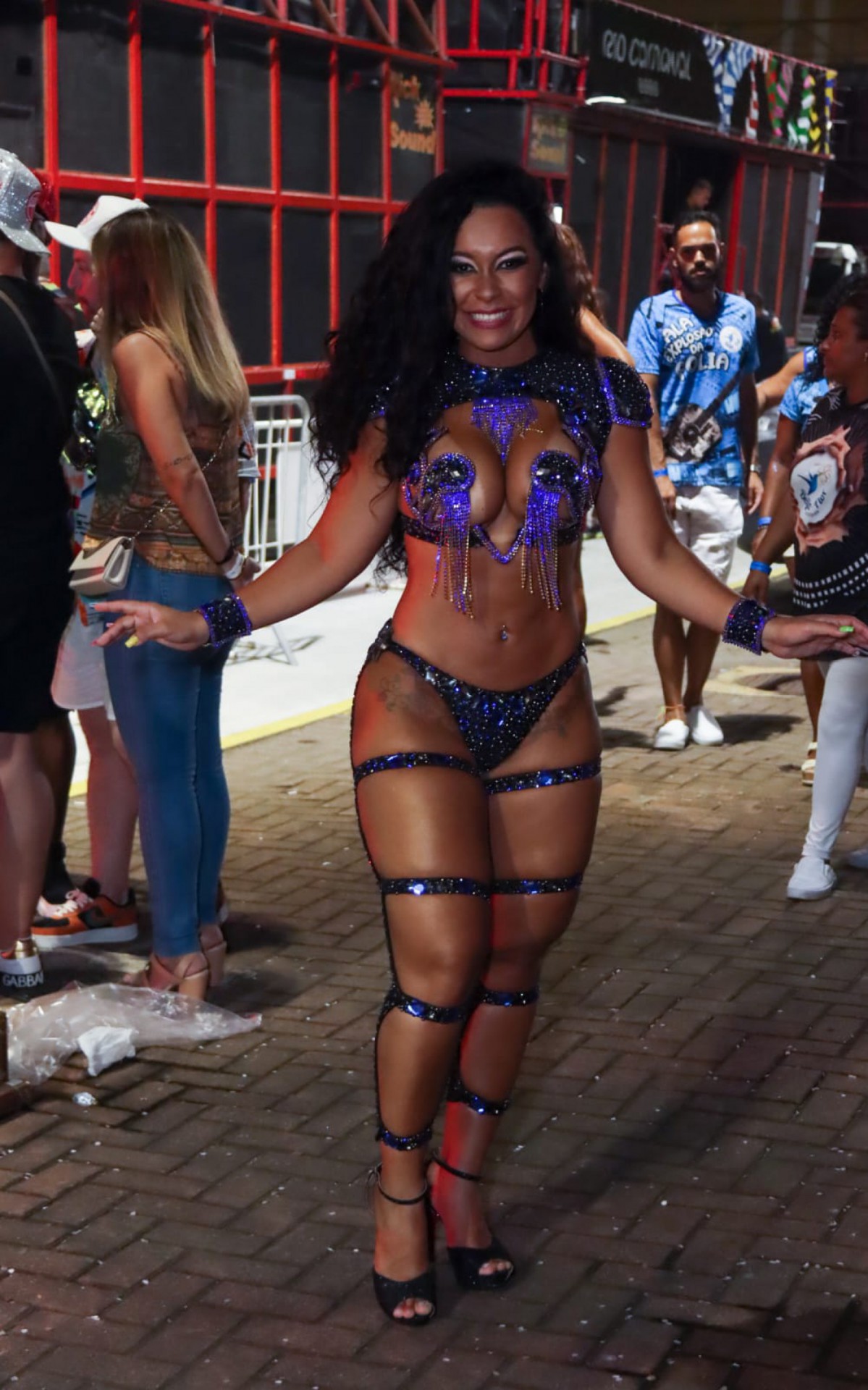Raissa de Oliveira brilha na abertura do Rio Carnaval 2022, na Cidade do Samba, Zona Portu&aacute;ria do Rio