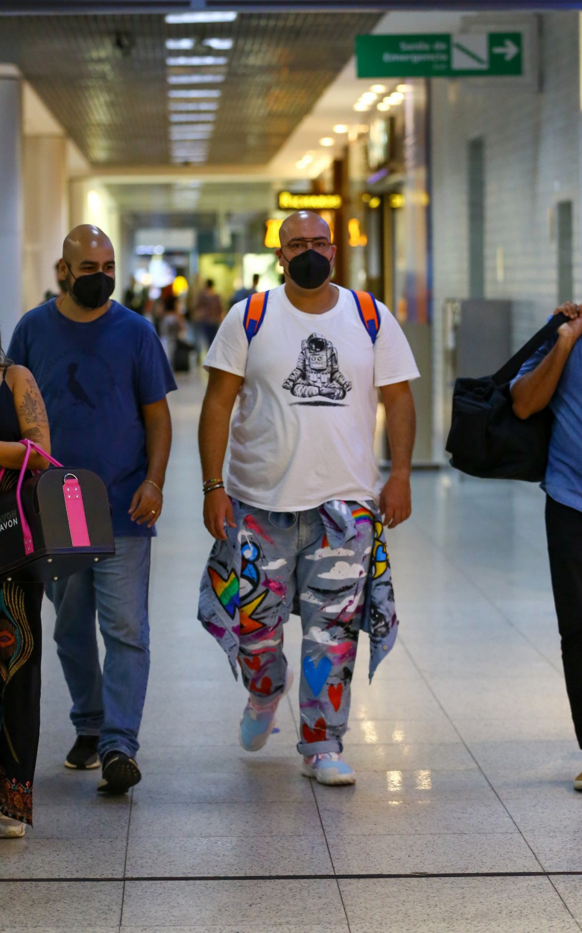 Tiago Abravanel embarca no aeroporto Santos Dumont - Victor Chapetta/  Agnews