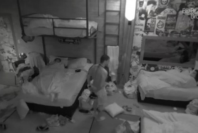 'BBB 22': Arthur e Lina discutem por barulho no quarto: 'Era só o que me faltava'