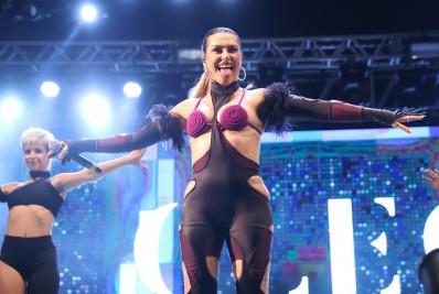 Cleo, Pabllo Vittar e mais famosos se apresentam no 'Bloco da Pocah'