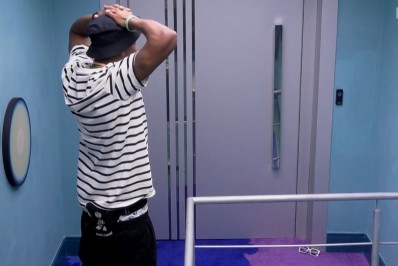 Antes de desistir do 'BBB 22', Tiago Abravanel presenteou brothers: 'Não acredito que ele fez isso'