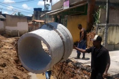 Bairro Amapá recebe 32 metros de novo manilhamento da Prefeitura de Paraíba do Sul