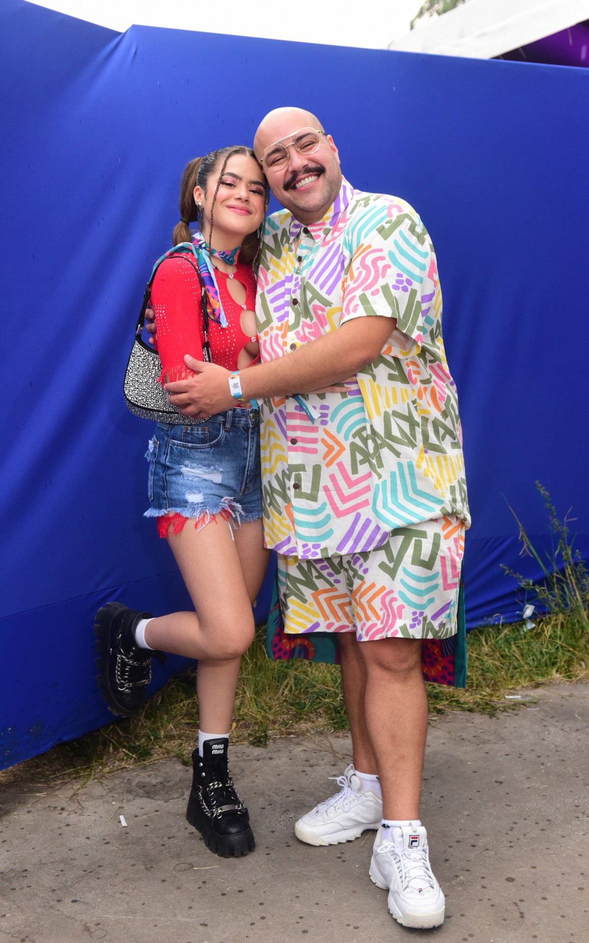 Tiago Abravanel posa com Maisa Silva