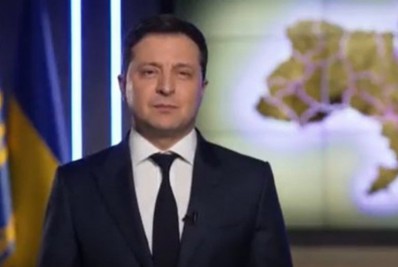 Presidente da Ucrânia faz dramático pedido de apoio à Europa: 'provem que estão do nosso lado'