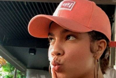 Solteira, Maria abre o jogo e revela se fica com fã; confira!  