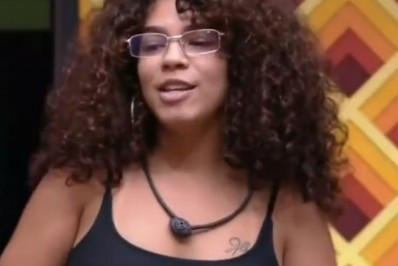 Maria brinca com o fato de não pegar fã e dispara: 'Perdi fanbase'